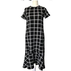 Agnes & Dora Fitzgerald midi dress.